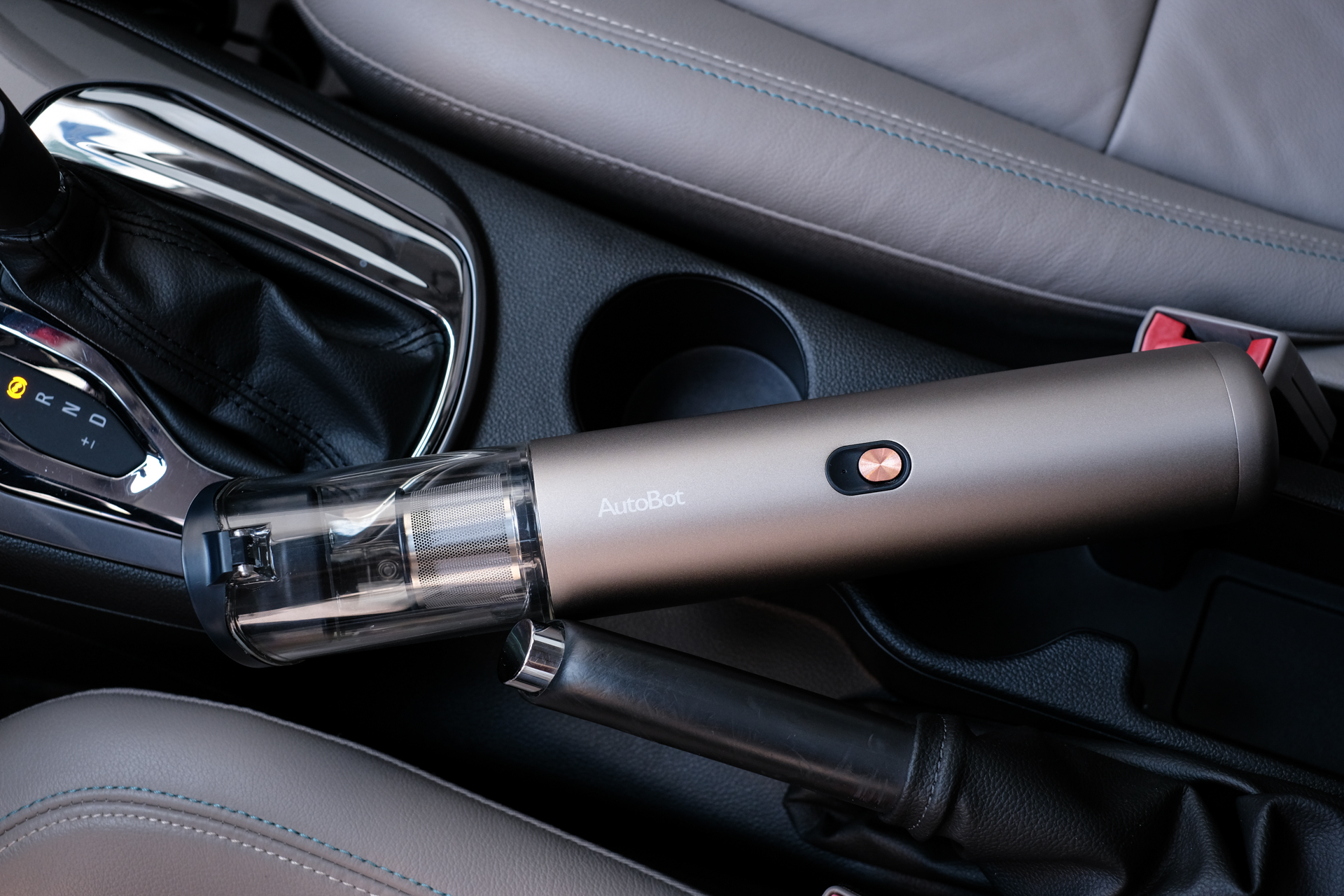 迷你小身材,迷你轻携无线吸尘器