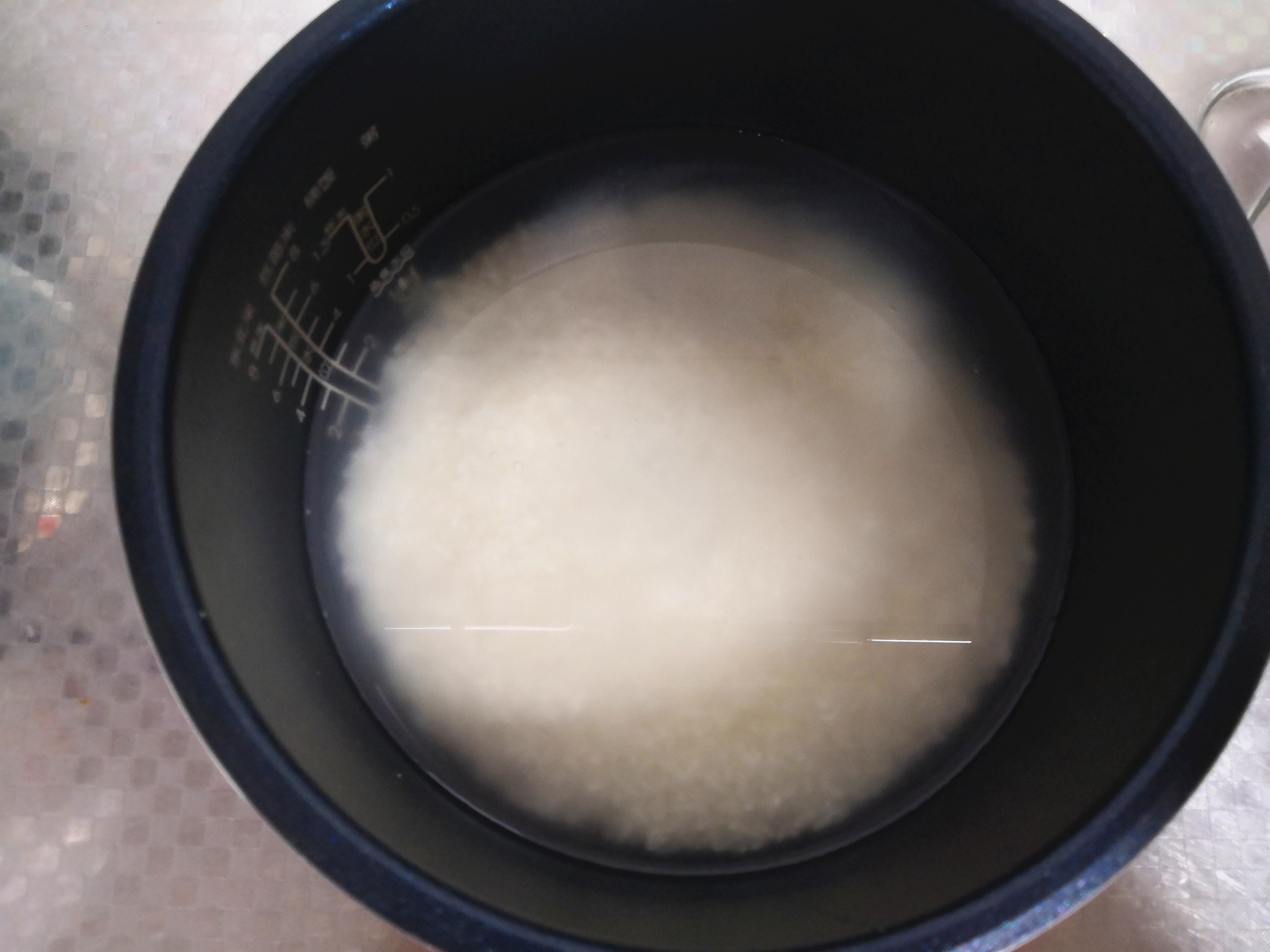 美的电饭锅旧式,旧款美的电饭锅