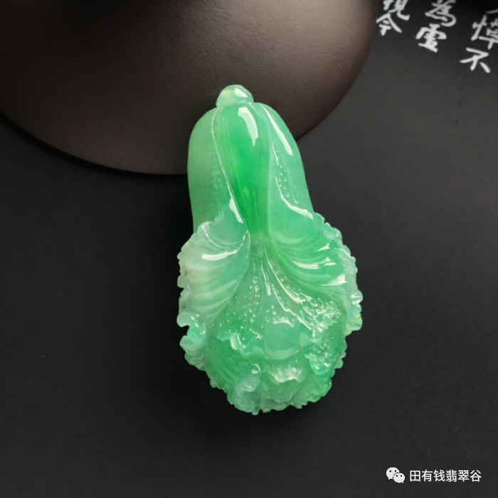 翡翠白菜的来历故事,翡翠白菜的故事