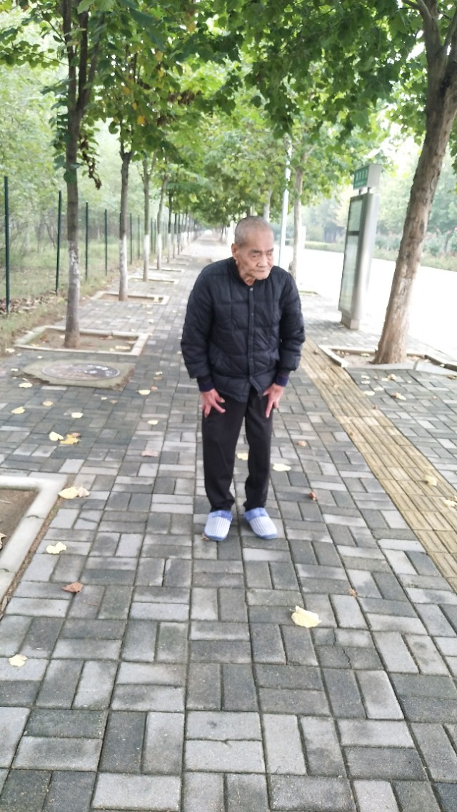 南阳李宁体育园的健身房,李宁体育园南阳