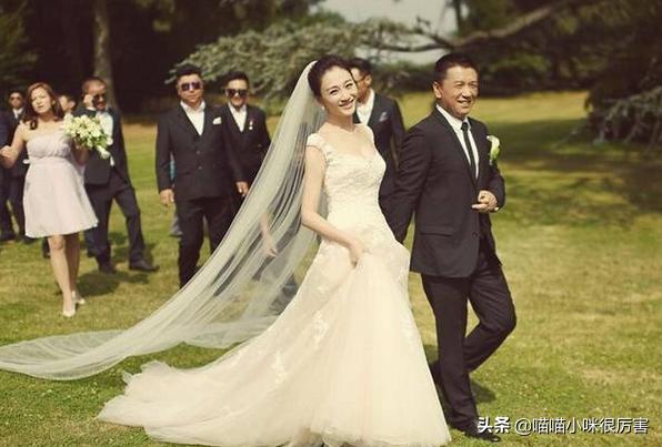 鄢颇为什么不娶李小冉娶梅婷,李小冉前男友鄢颇和梅婷的关系