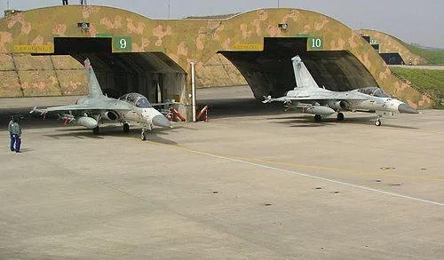 台军智航基地,台军f-5e战机坠海飞行员跳伞身亡