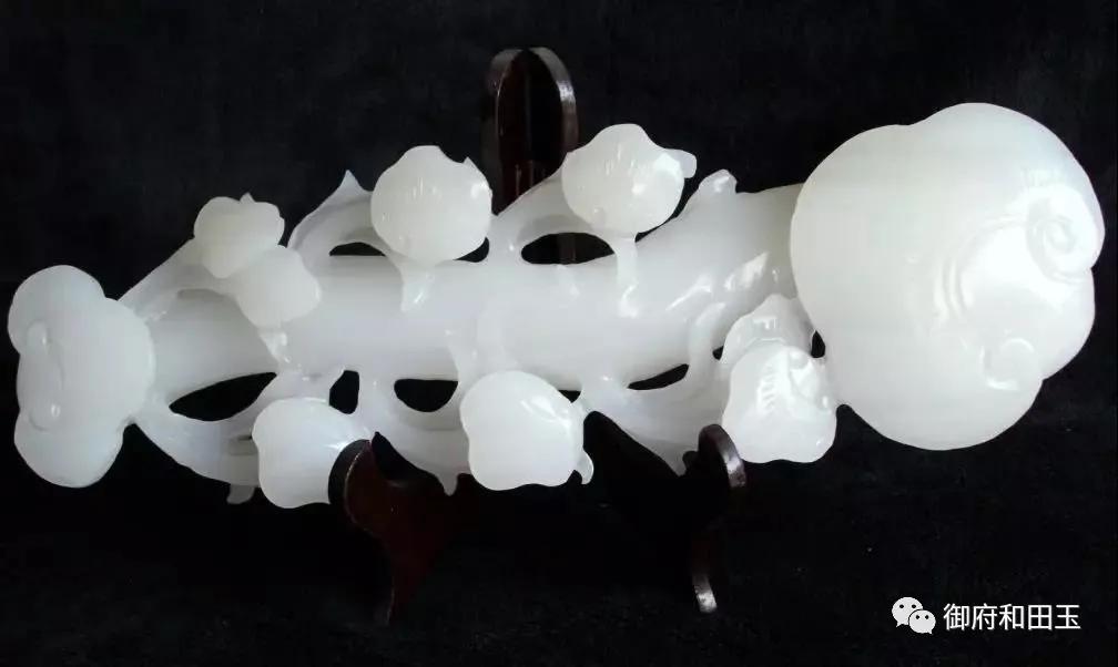 阿富汗蓝色石头叫什么,蓝色阿富汗石