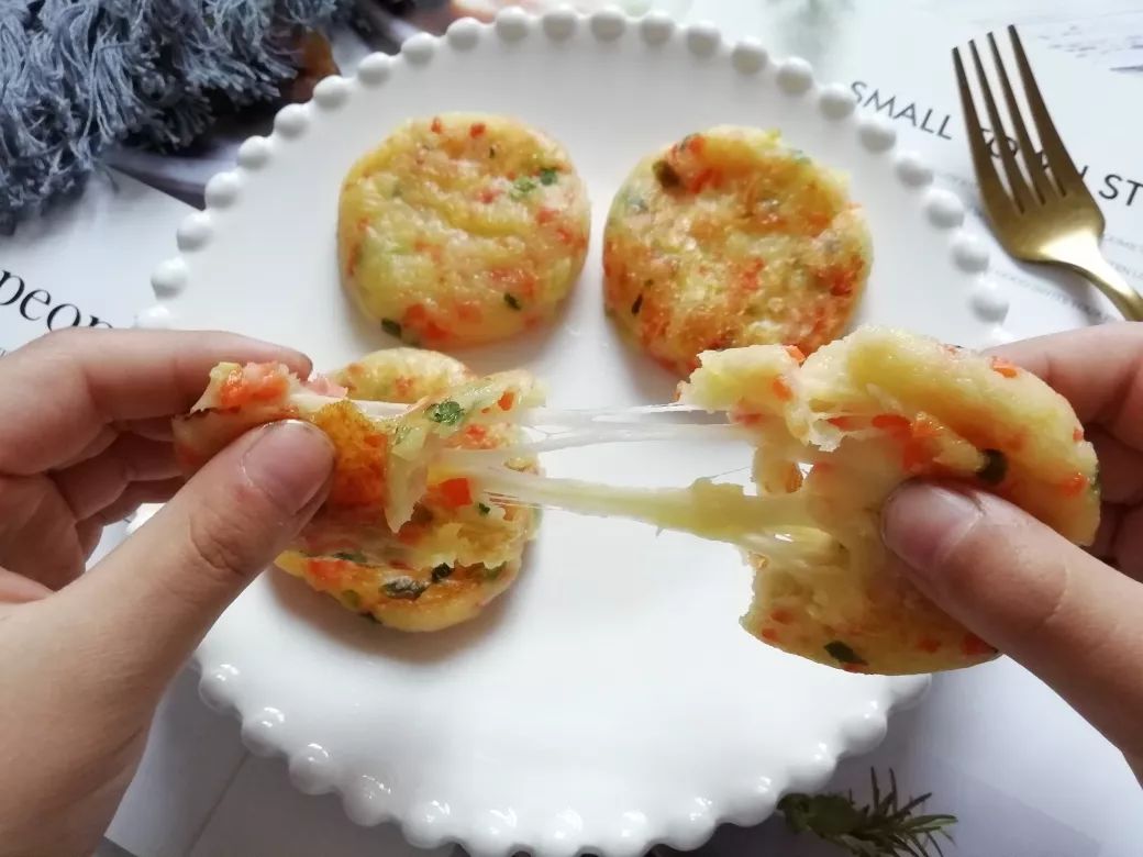 宅家美食战“疫”，百变小土豆的多种吃法，健康减肥也靠它