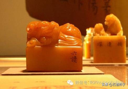 真品田黄及田黄冻石图片大全,天价田黄石及国宝田黄一览