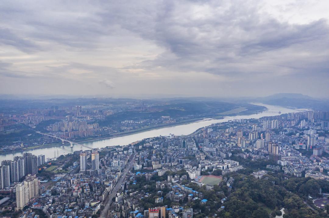 若堵住四川盆地的长江出水口，仅需500年就能变湖泊？有何后果？