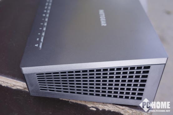 r7000路由器拆解视频,网件r7000路由器拆解