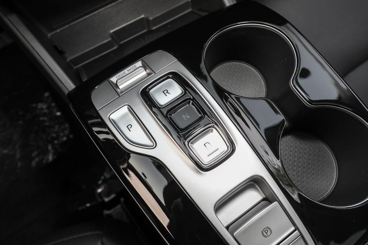 第五代途胜l的超长轴距版本,第五代途胜l两驱豪华版配置