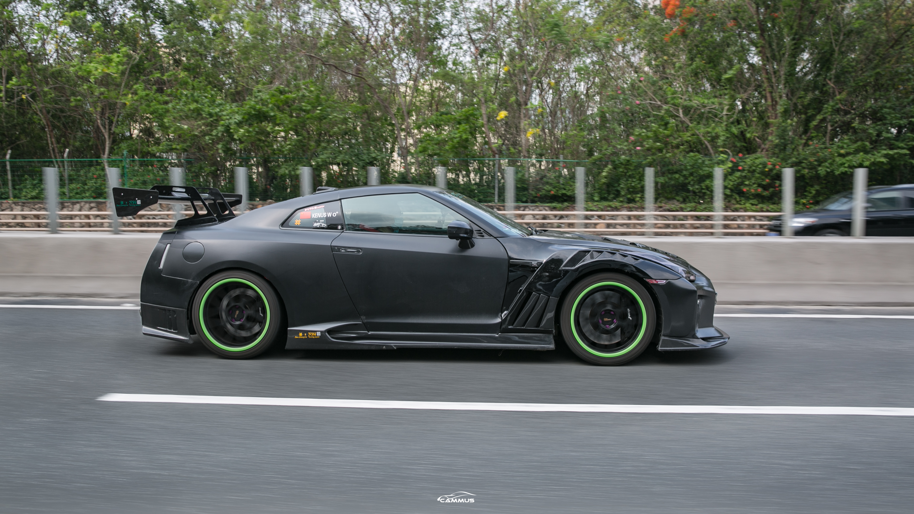 日产战神gtr百公里加速,日产gtr东瀛战神