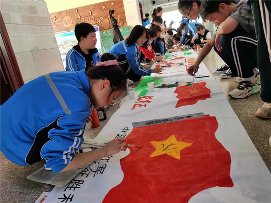 翰墨寄真情丹青颂英烈绘画线稿,翰墨寄真情丹青颂英烈简笔画