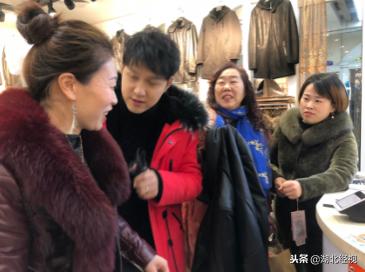 再冷也抵挡不住热情,再冷也抵挡不住大家的热情