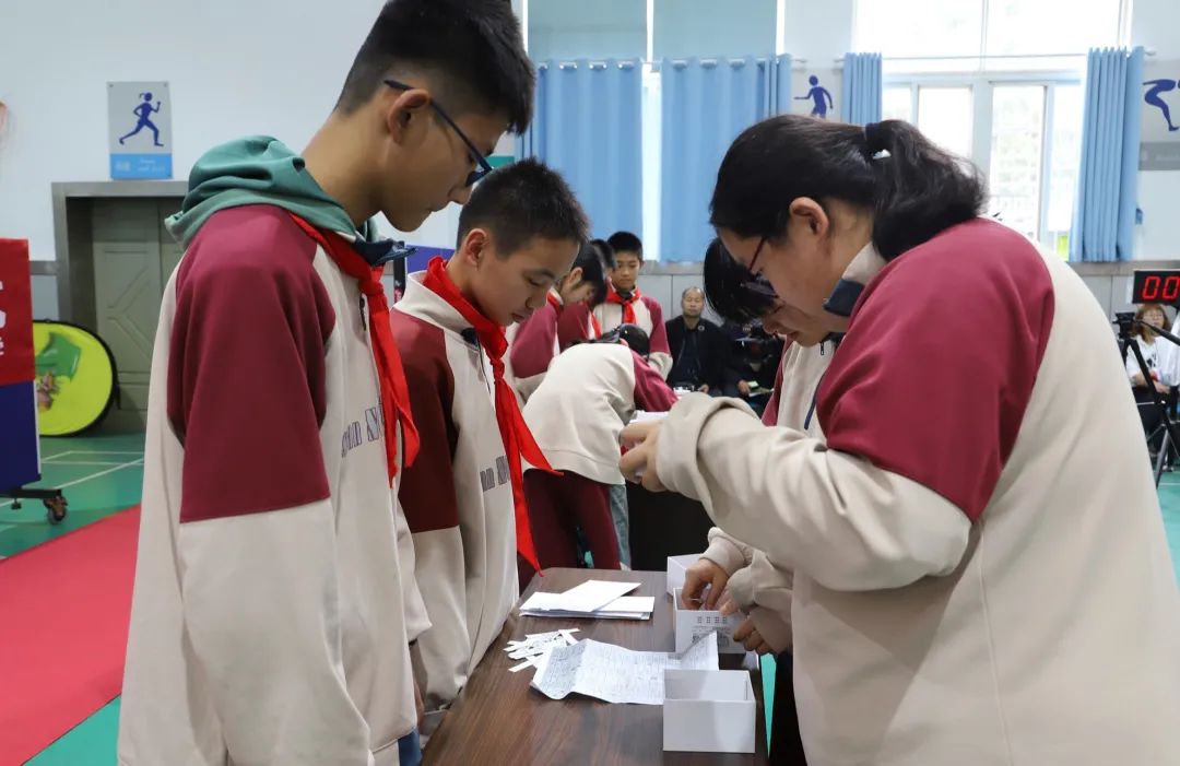 垃圾分类变废为宝有妙招教案,变废为宝幼儿园手工垃圾分类