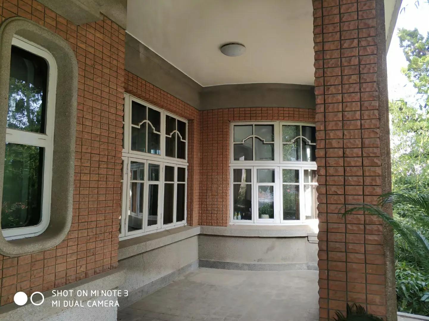 大连黑石礁西故宫,大连黑石礁故居