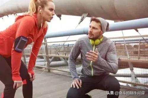 1km怎样跑步又快又不累又可以持久,高中生如何跑步跑得更快且更持久