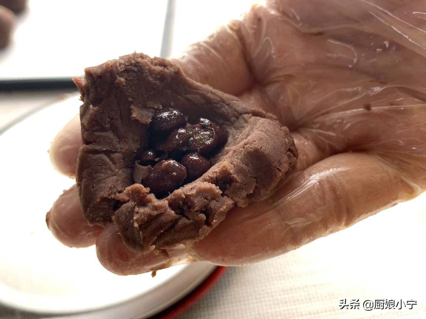 清明节吃青团青团该怎么做,清明节做的青团