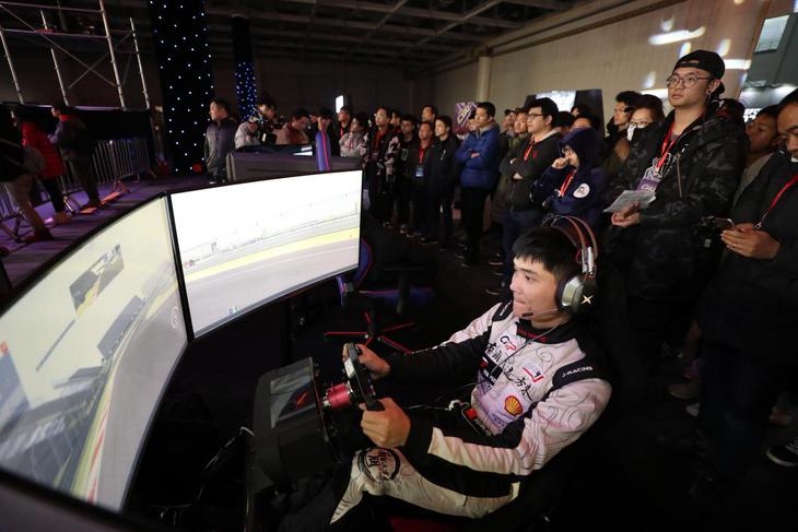 CGU2018电竞盛典燃爆星城长沙,数万人嗨翻湖南会展中心