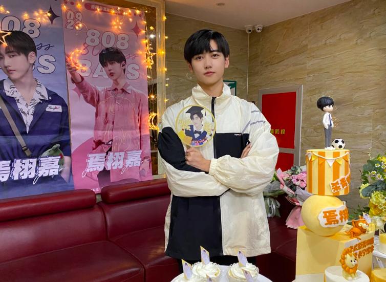 焉栩嘉恋情曝光后照片,焉栩嘉回应恋情争议