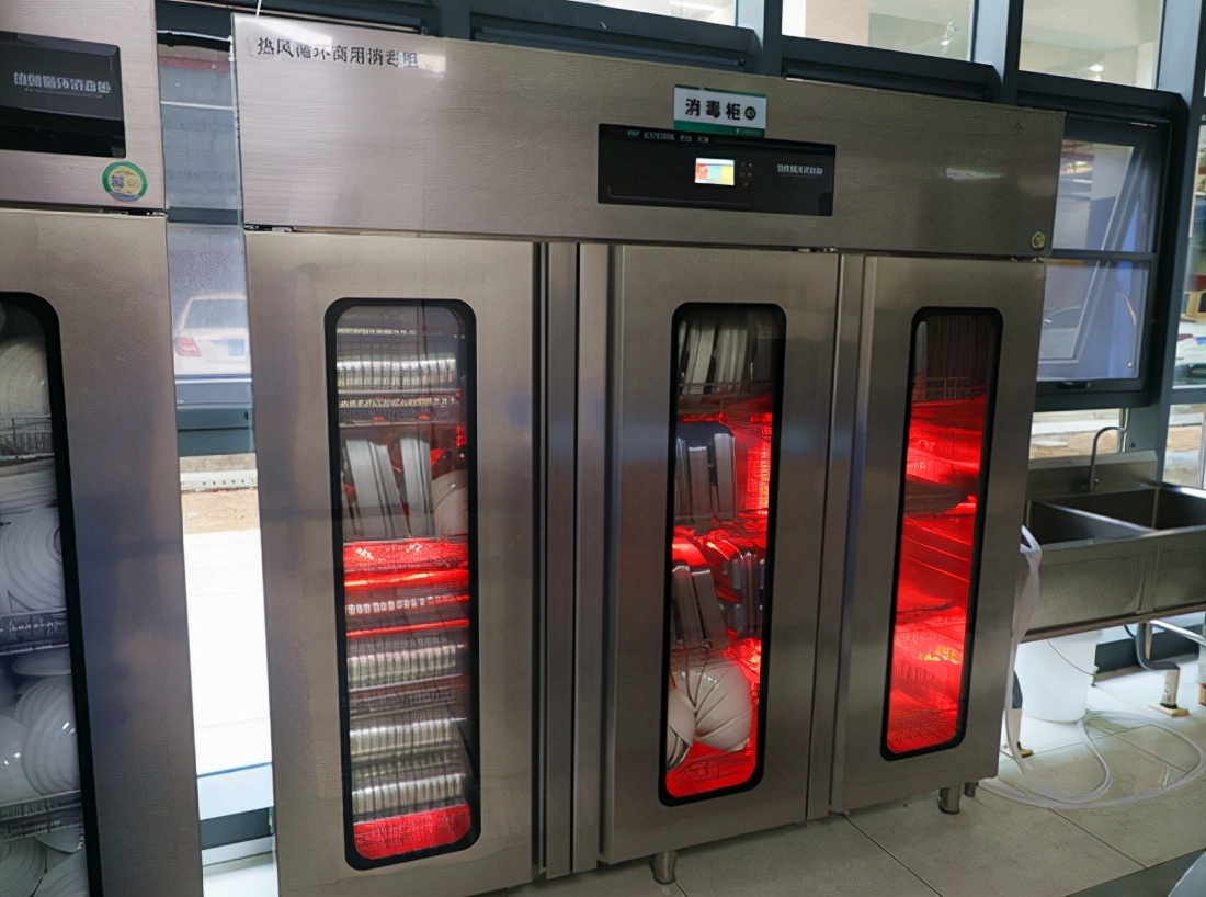 三“心”构筑食堂济南实验高级中学,济钢高中兴隆校区喊你吃饭啦