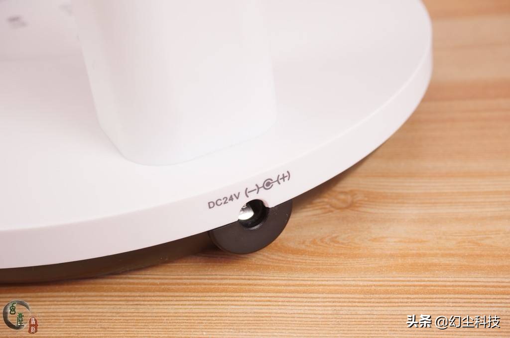 儿童护眼台灯颜值高又好看,磁吸护眼台灯aa级