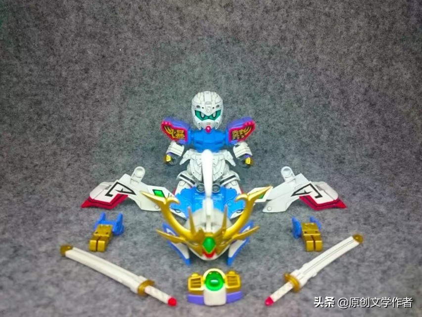 东莞好友的爱好——组装精致的机器人