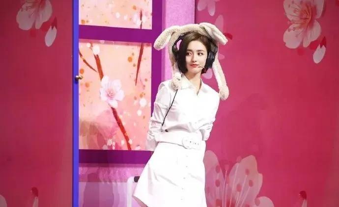 30多岁的她变瘦皮肤松弛,37岁女人瘦下来后变老了