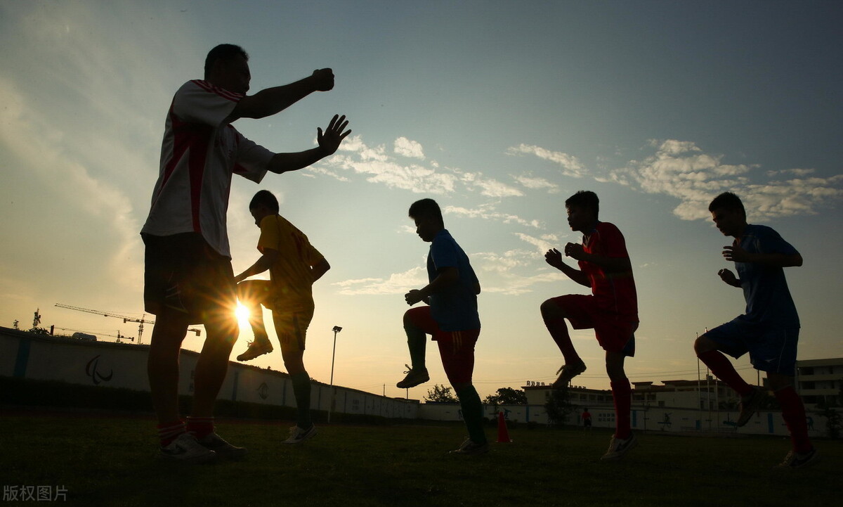 从足球中我们学到了什么,我的足球回顾