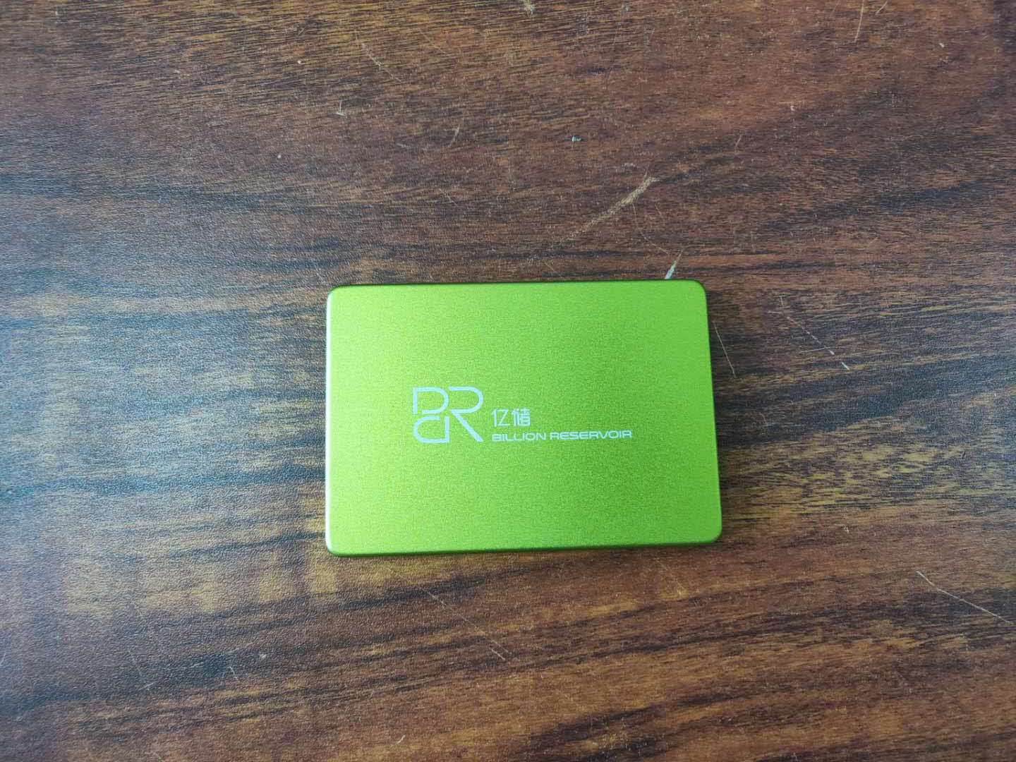 装电脑固态硬盘装几个,装电脑需要机械硬盘么