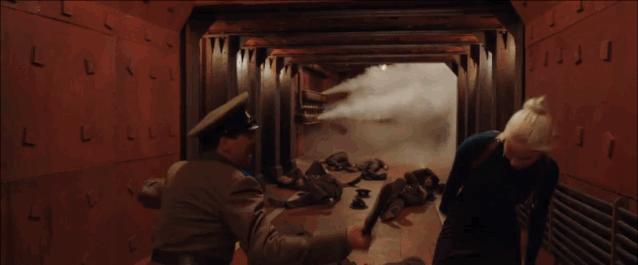 「安娜」这个美艳冰霜的顶级超模，让法国人拍的间谍片太“欲”了