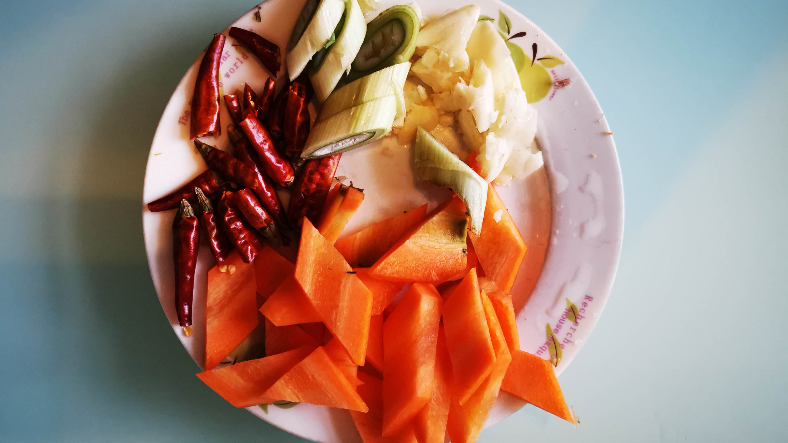 白灼西兰花怎么清洗和处理,怎样清洗西兰花才能洗得干净呢