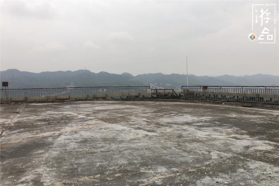 重庆外拍地盘点：最硬核的工业风——南坪协信天台
