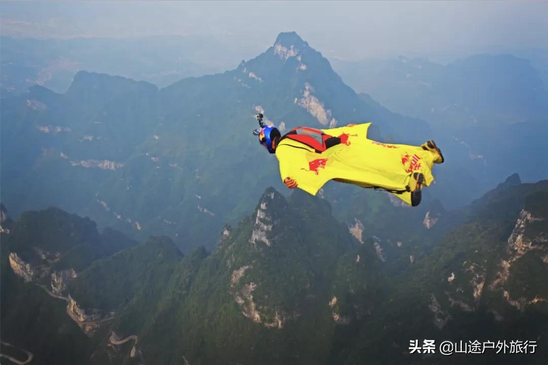 被推上风口浪尖的翼装飞行，你对它的误解有多深？