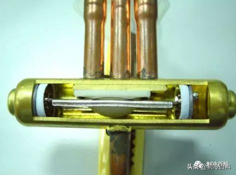 中央空调四通阀串气判断方法视频,四通阀串气故障的判断方法