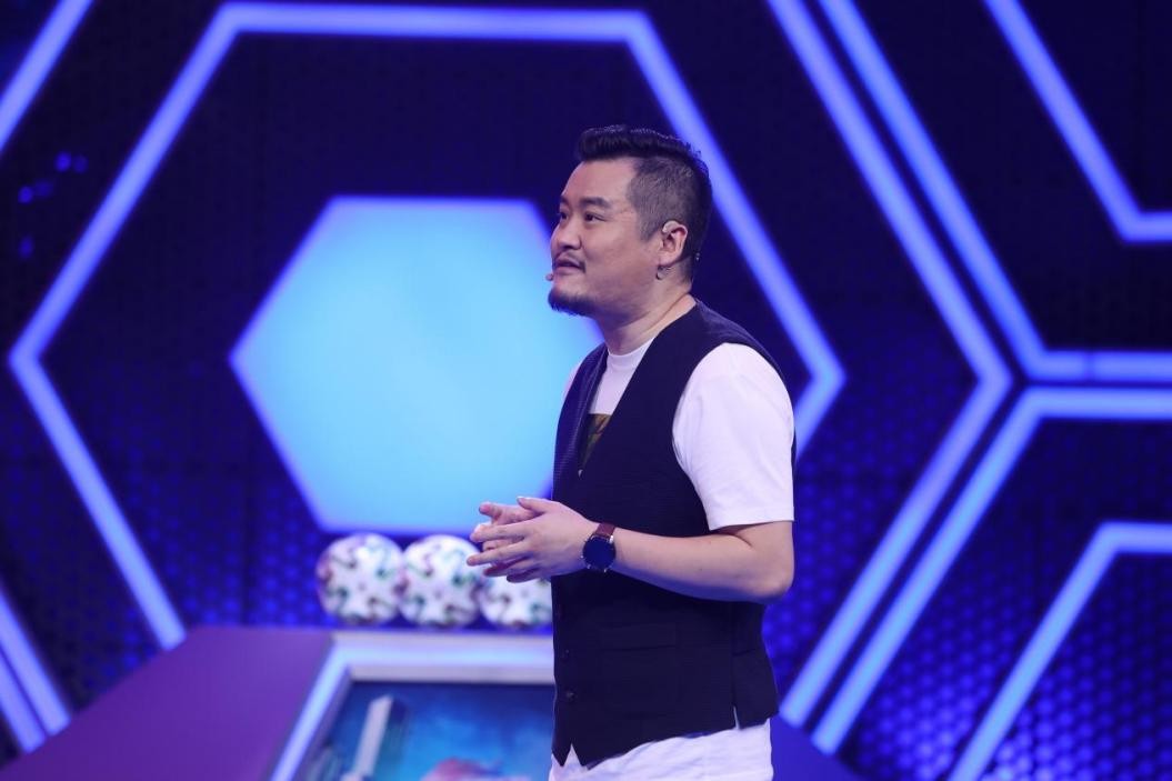 打造足球知识竞技体验真人秀,中央广播电视总台《谁是超级球迷》C位出道
