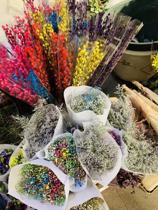 昆明是浪漫又土豪的城市,昆明是个很浪漫的城市