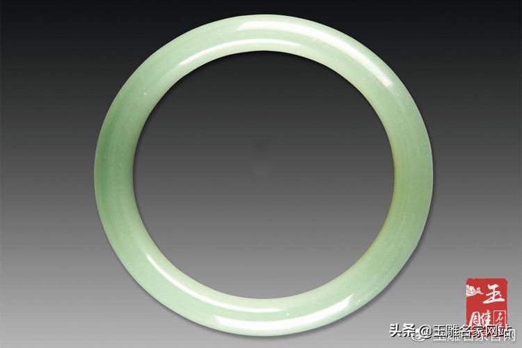 蓝田玉手镯是玉吗,蓝田玉手镯贵不贵