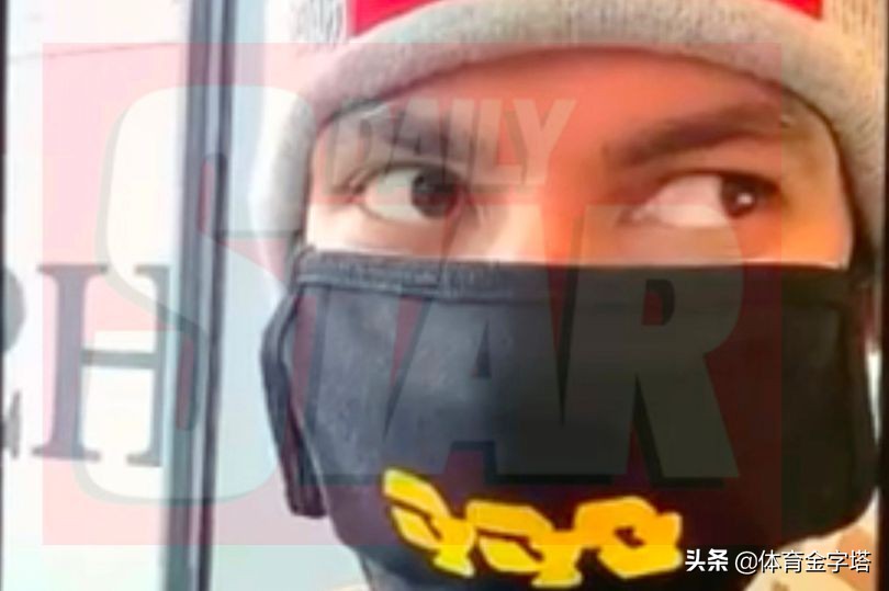 嘲讽冠状病毒+歧视亚裔！？热刺球星引争议！看看前辈的做法