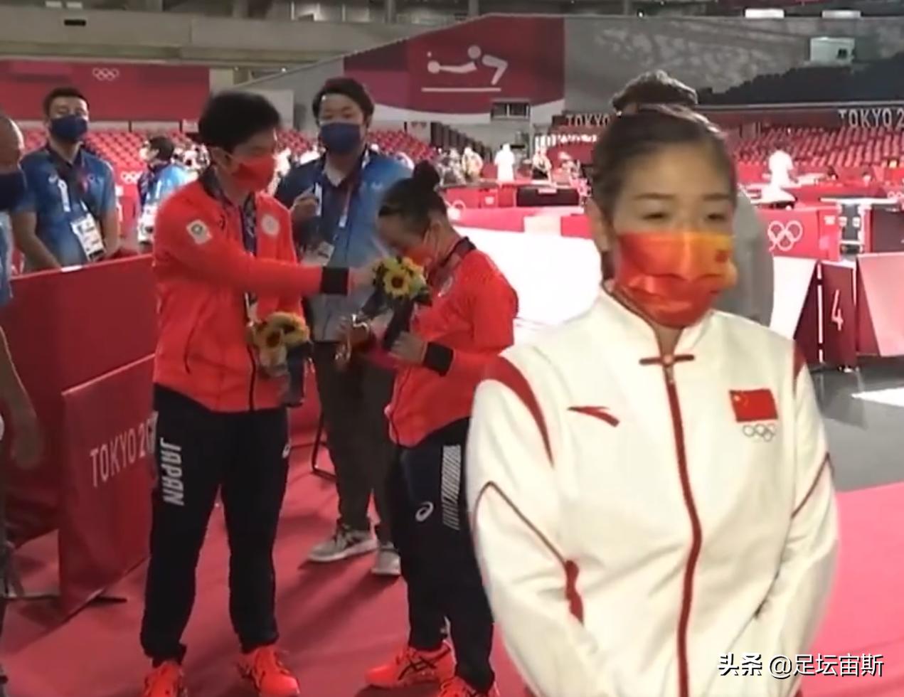 国乒落泪瞬间王曼昱,国乒心酸哭泣的瞬间