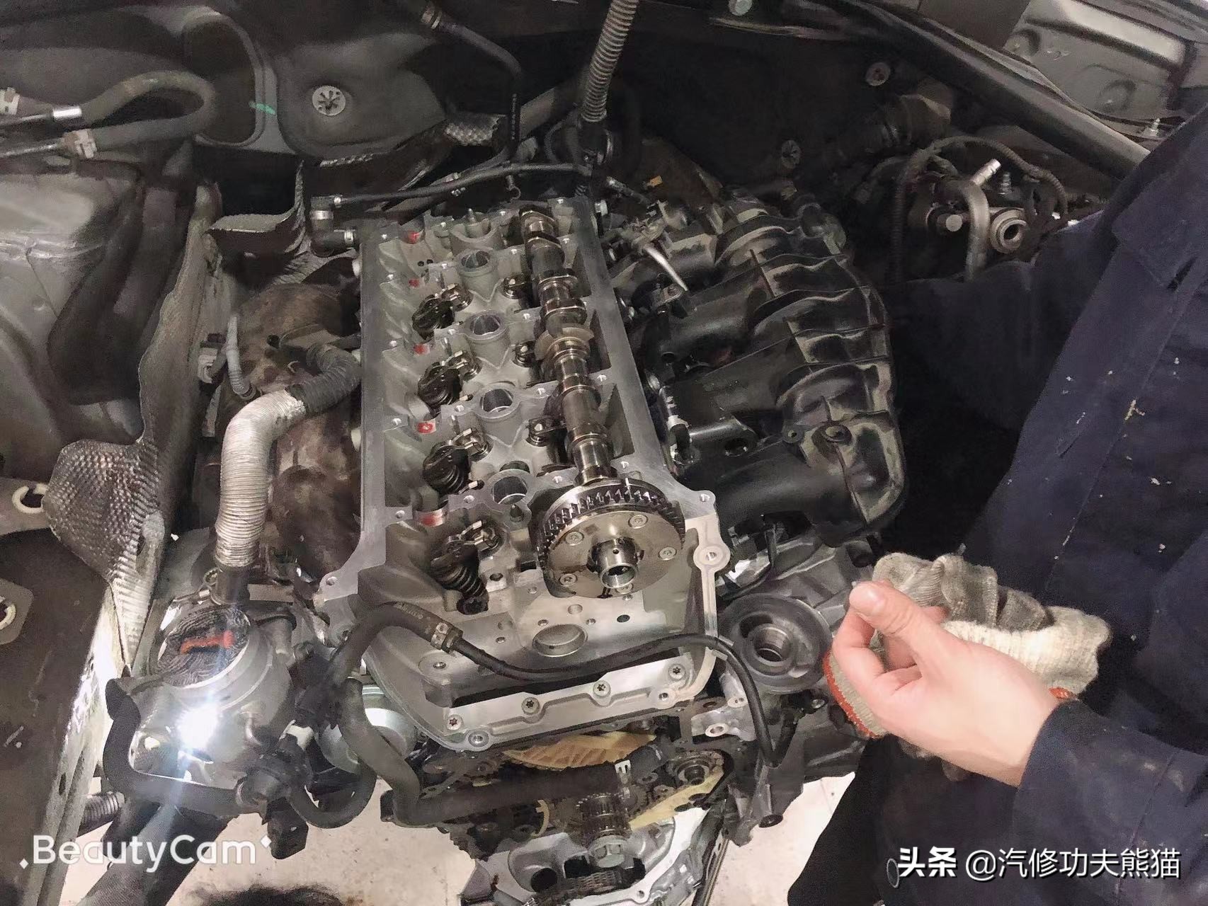 当年奥迪q5落地多少钱,当年奥迪q52018款典藏版价格