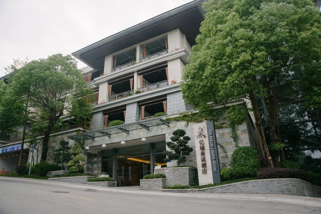 广州最值得泡温泉的地方,国内最好的避暑泡温泉的地方