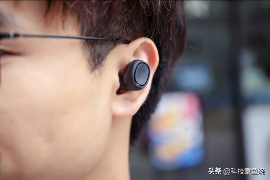 新一代的无线耳机,真正的黑科技无线耳机