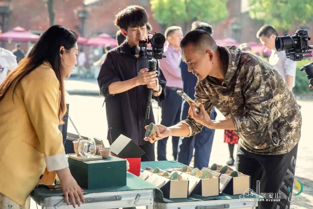 景德镇压手杯推荐,景德镇最出名的压手杯