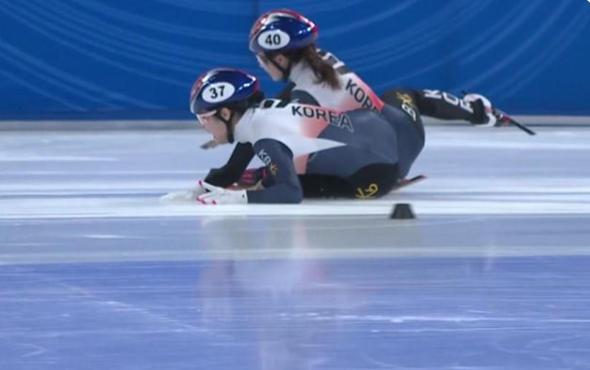 闊╁浗濂ヨ繍鍐犲啗琚墦,闊╁浗濂ヨ繍鍐犲啗琚暀缁冩墦