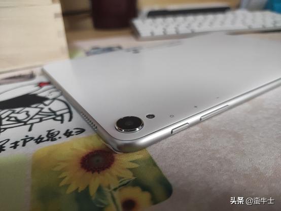 教育平板与普通平板,酷比魔方iplay40pro和小米平板