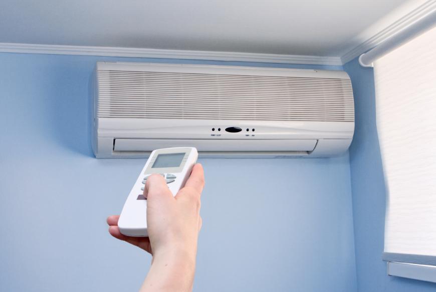 这个季节的小孩子要不要穿袜子,一岁左右的孩子夏天穿不穿袜子