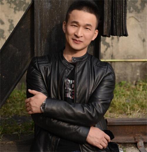 旭日阳刚成名当初唱的歌,旭日阳刚一夜爆红到毫无音讯