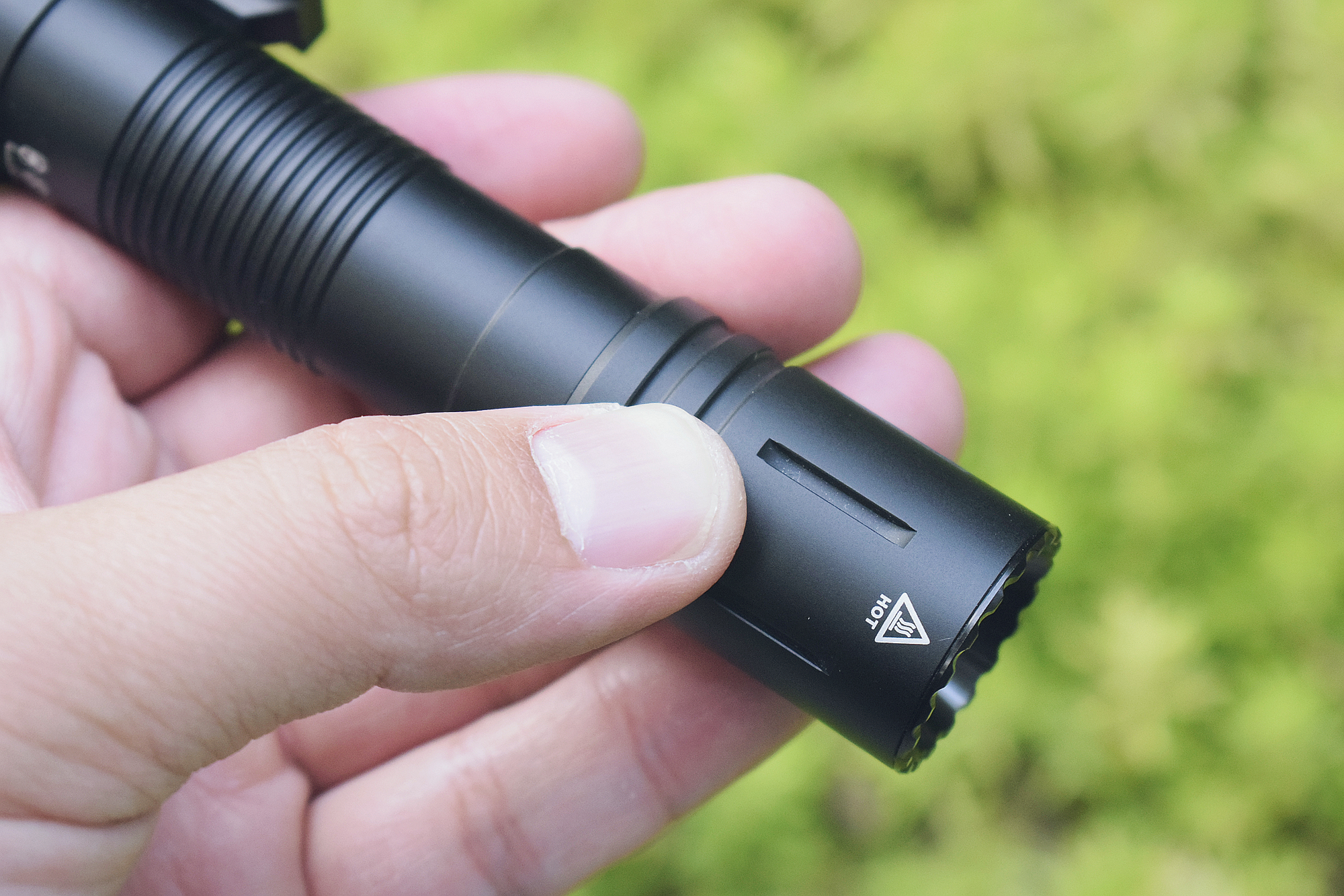 acebeam捍卫者p15手电测评,acebeamp15捍卫者战术手电