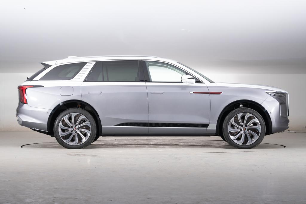 广东腾辉红旗多少钱,广东腾辉红旗4s店团购