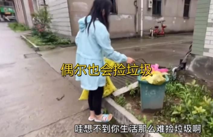 横店群演拜王宝强和赵丽颖,横店群演以王宝强激励自己