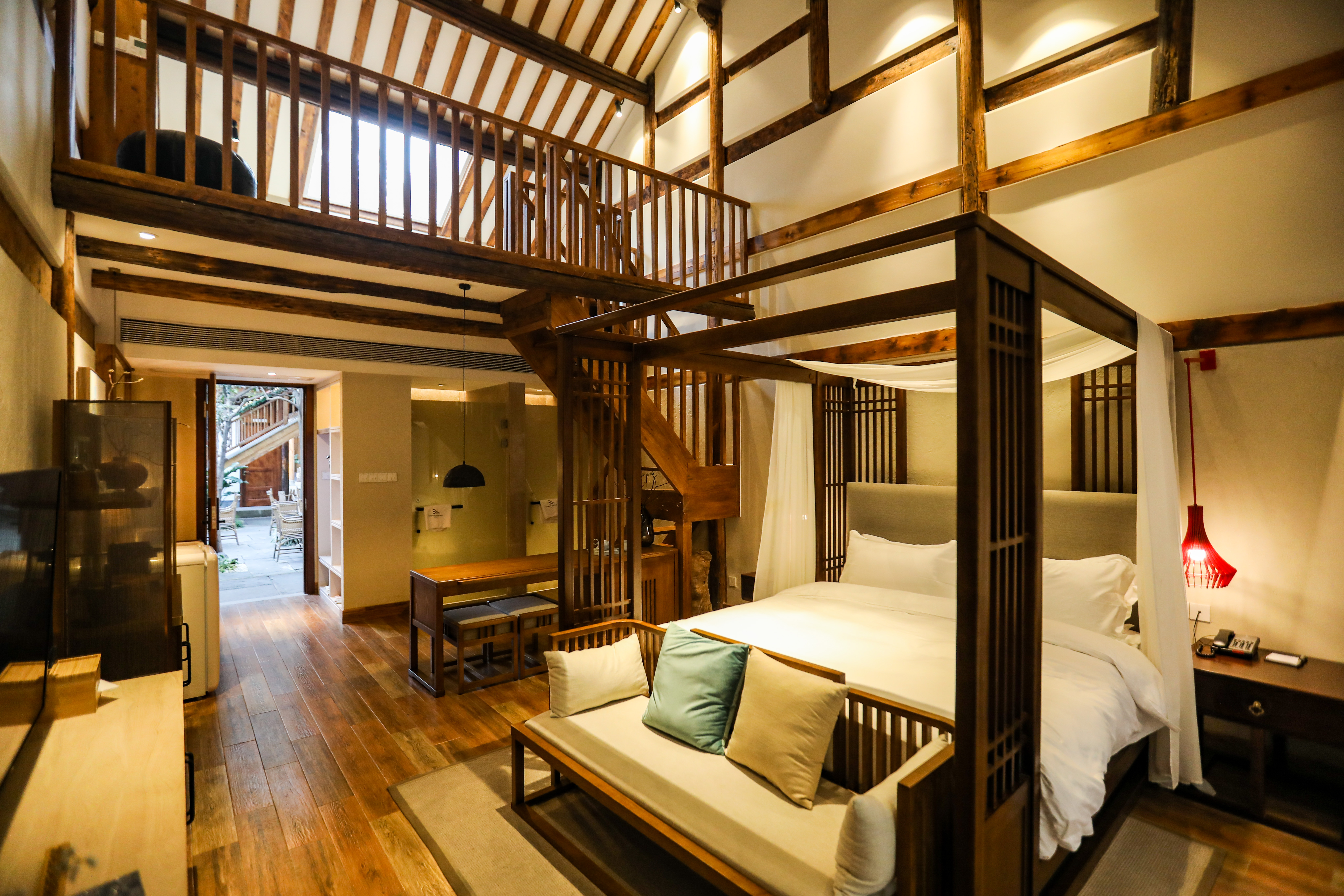 各地打造文化特色街区,挖掘历史文化底蕴推动城市建设