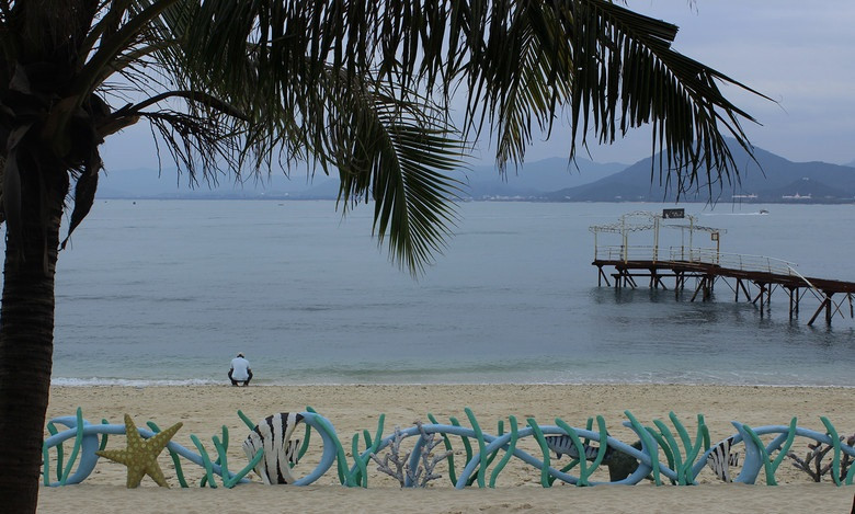 广州自驾去三亚旅游攻略,三亚自驾去新疆旅游攻略